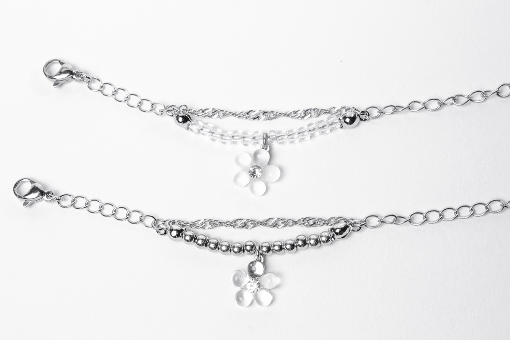 NEW | flower necklace
