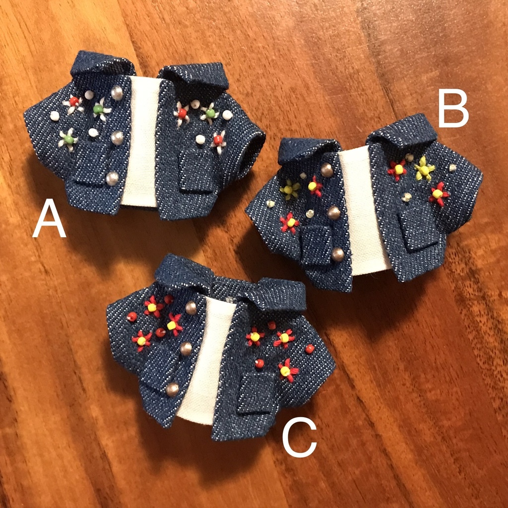 蝶結びの刺繍ジャケットとショートスカート main image 0