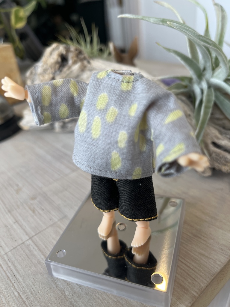 ねんどろいど　黄色水玉トップス　ハーフパンツ