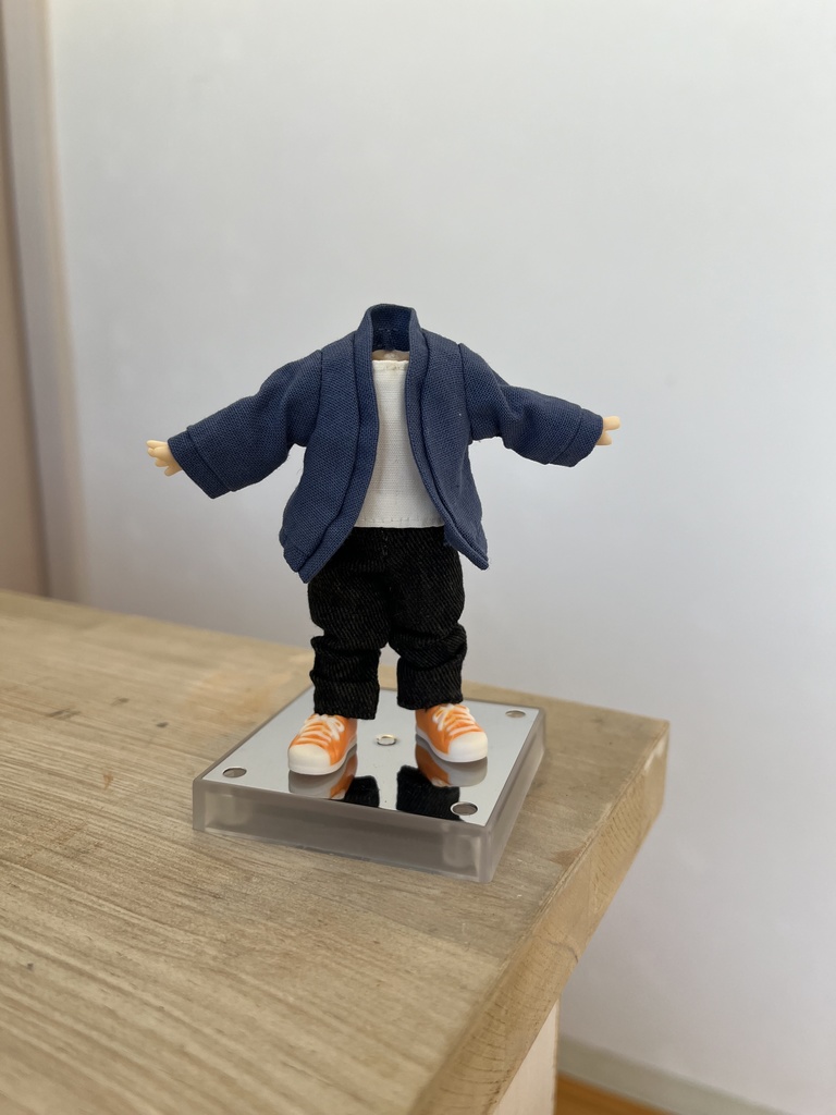 ねんどろいど　紺色ジャケット　ジーンズ３点セット
