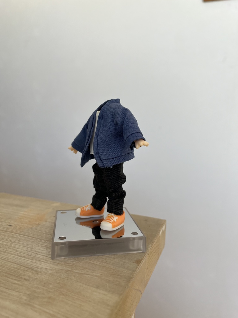 ねんどろいど　紺色ジャケット　ジーンズ３点セット