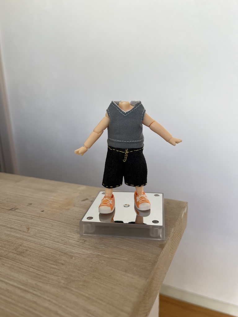 ねんどろいど　タンクトップ　デニムパンツハーフパンツ３点セット