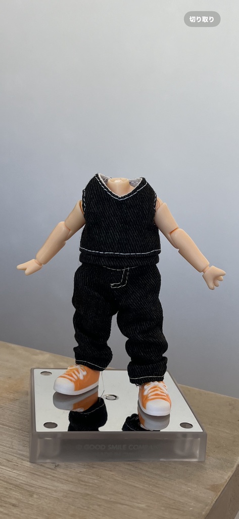 ねんどろいど　デニムタンクトップ　セットアップ