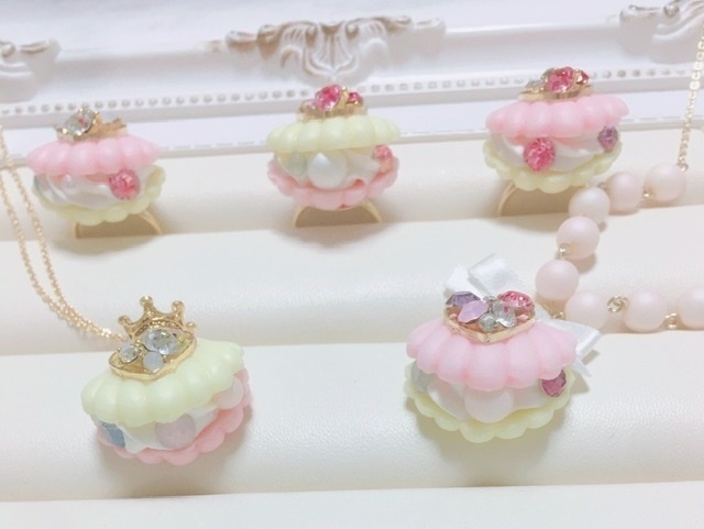 チョコシェルネックレス、リング