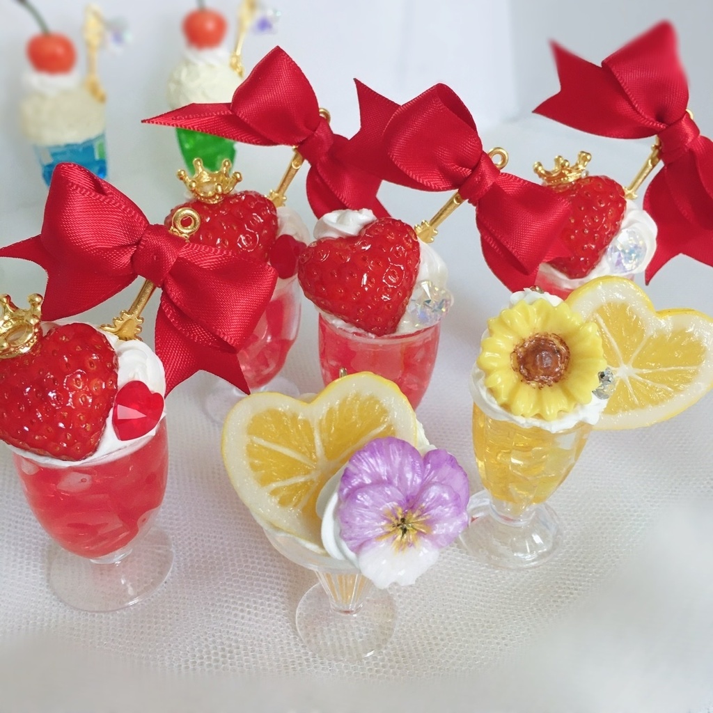 カクテルソーダネックレス