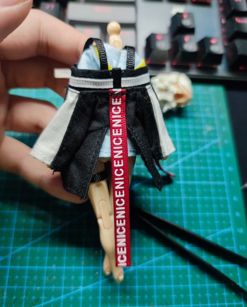 (W8)「1/12・ドール服」セーラー服 ＋ 機能服　セット・メガミデバイス