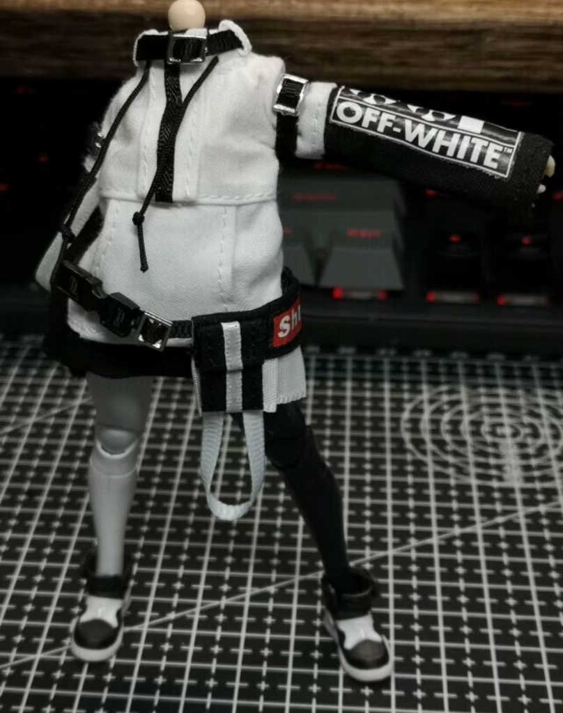 (W5)「1/12・ドール服」パーカー・メガミデバイス