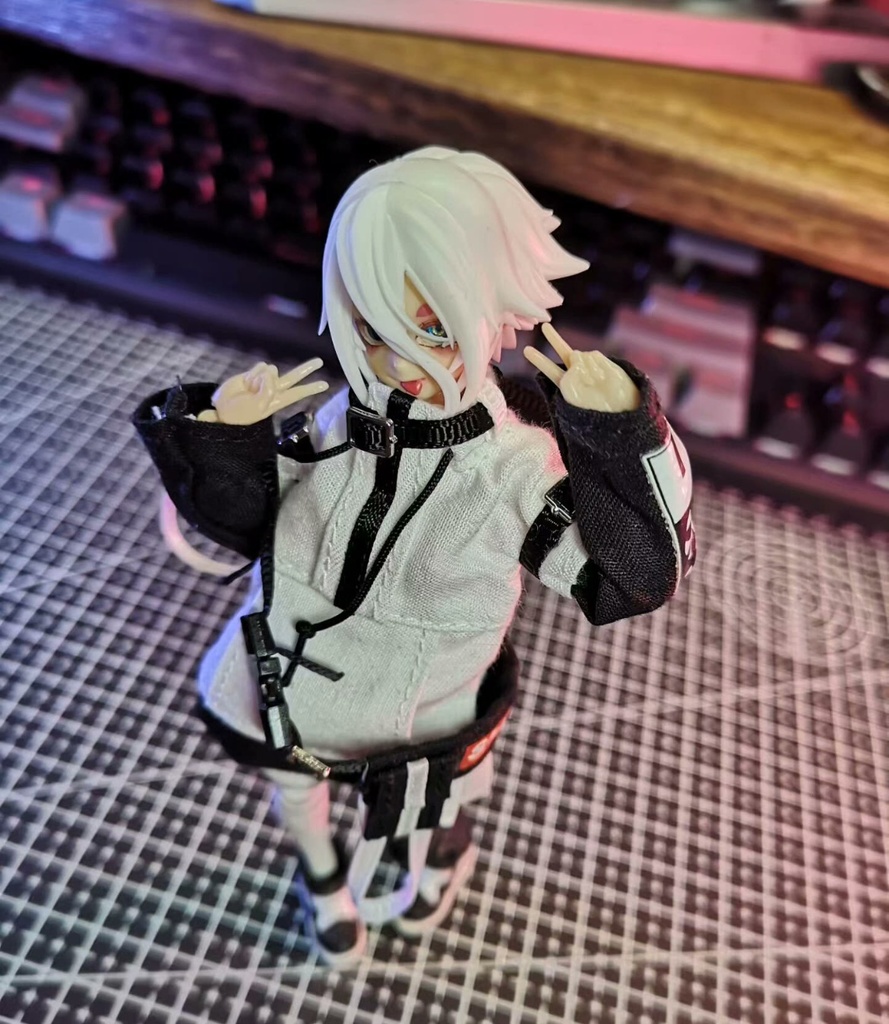 (W5)「1/12・ドール服」パーカー・メガミデバイス