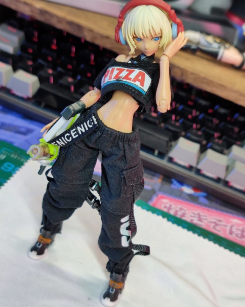 「1/12・ドール服」ストリートワークウェア・メガミデバイス