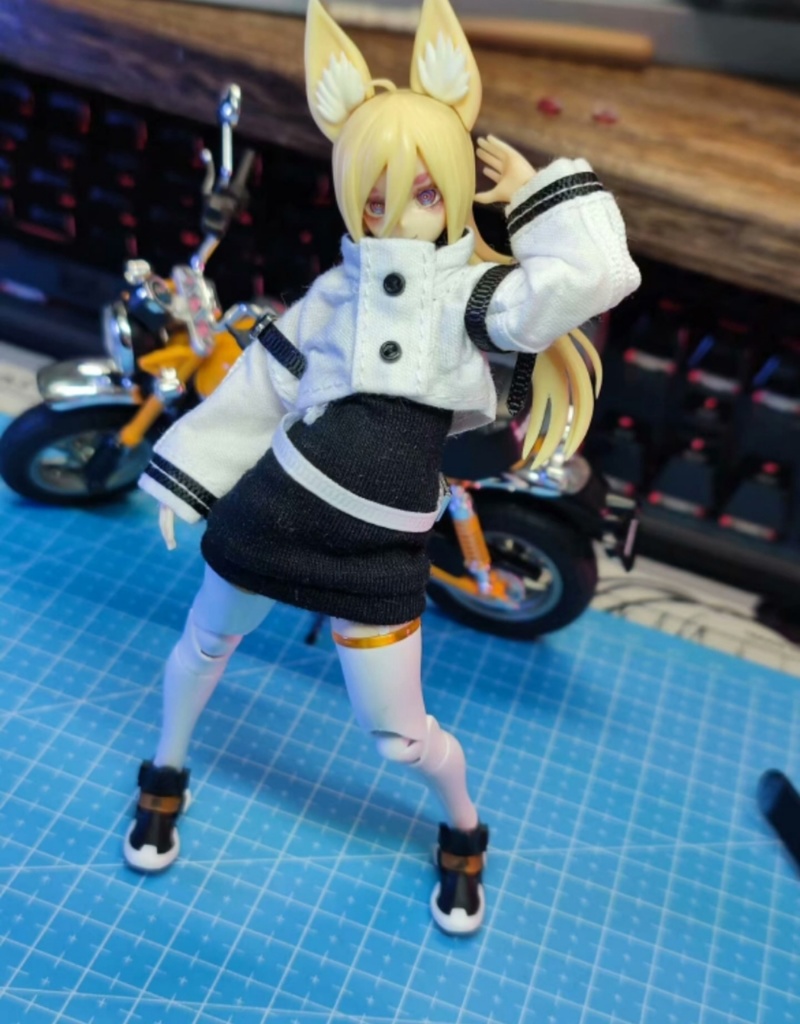 「1/12・ドール服」機能スカートAB・メガミデバイス