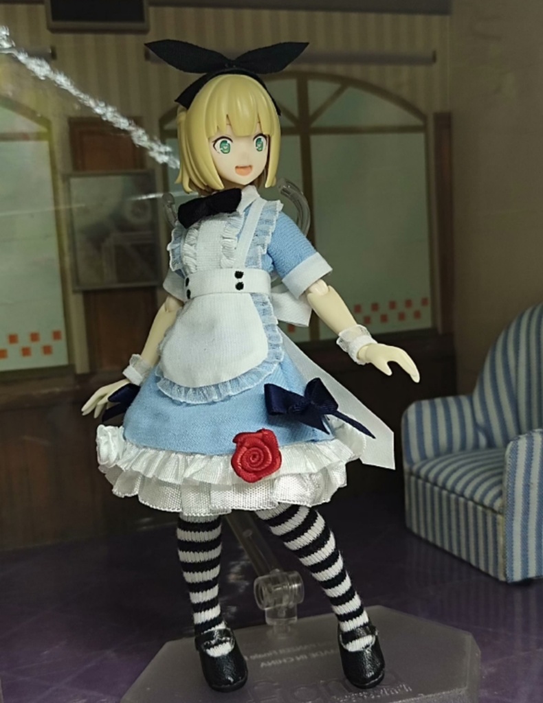 「1/12・ドール服」アリスワンピース・メガミデバイス