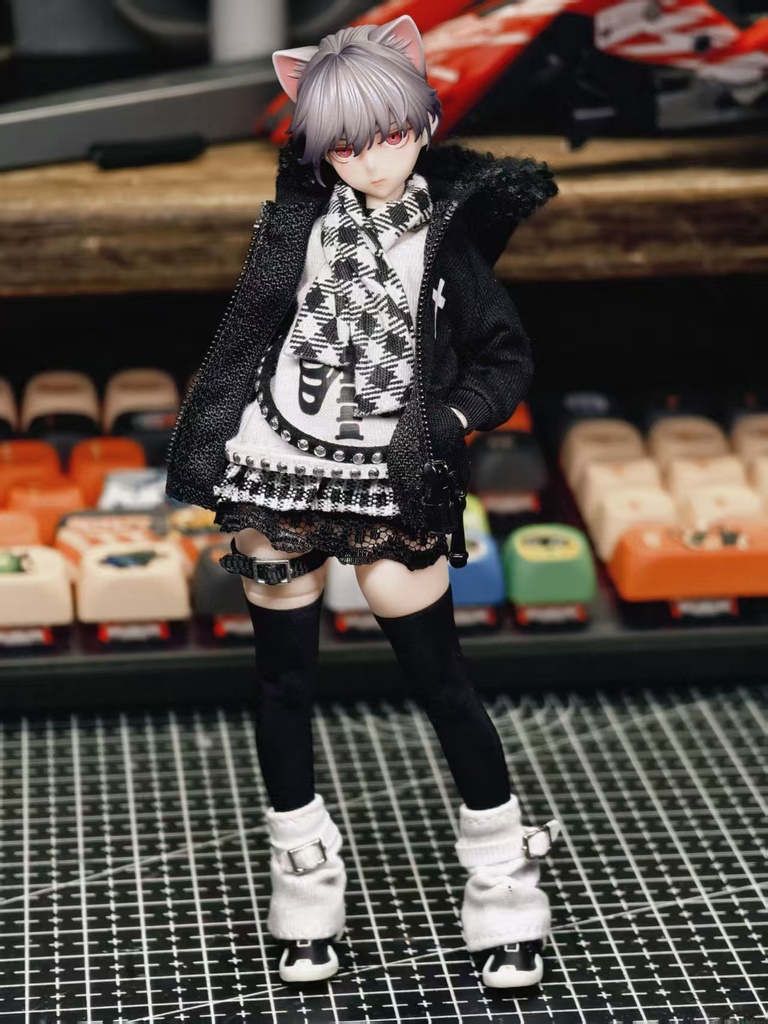 「1/12・ドール服」黒白レーススカートセット