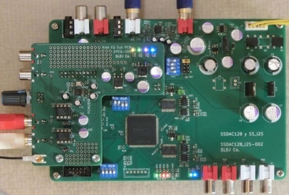 スーパーサンプリングDAC・デジタルRIAA兼用基板