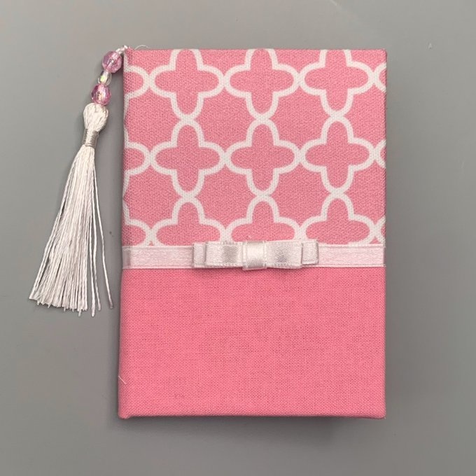 自立する ブック型カードケース カード2枚用