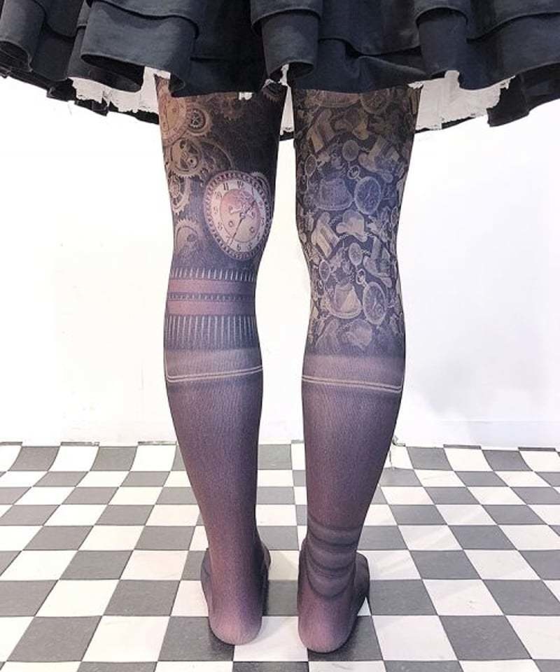 帽子屋のタイツ