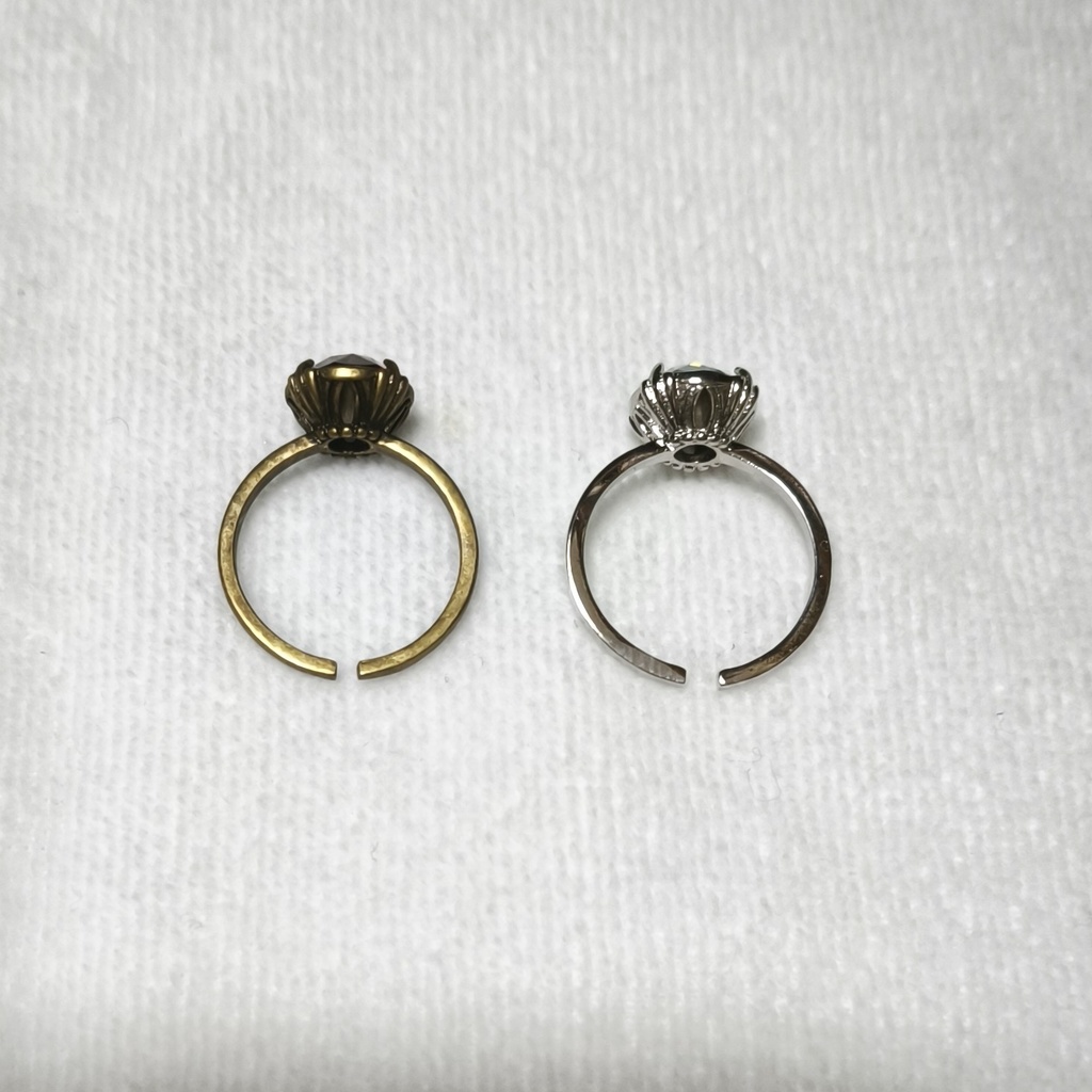 〈恋と深空〉大きめスワロフスキーリング