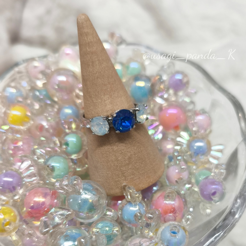 〈恋と深空〉スワロフスキー3連リング