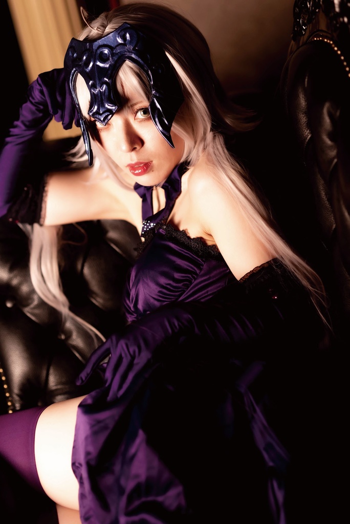 【C99新刊】FGOジャンヌダルクオルタ写真集「Sorcière Dragon」