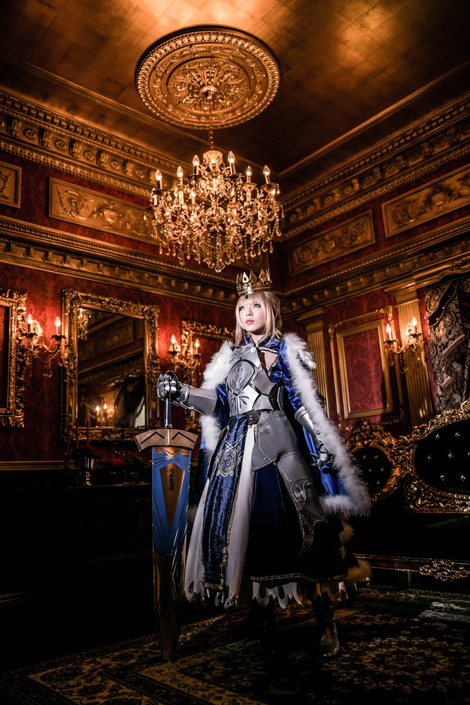 fateセイバー写真集vol.1「Artoria」