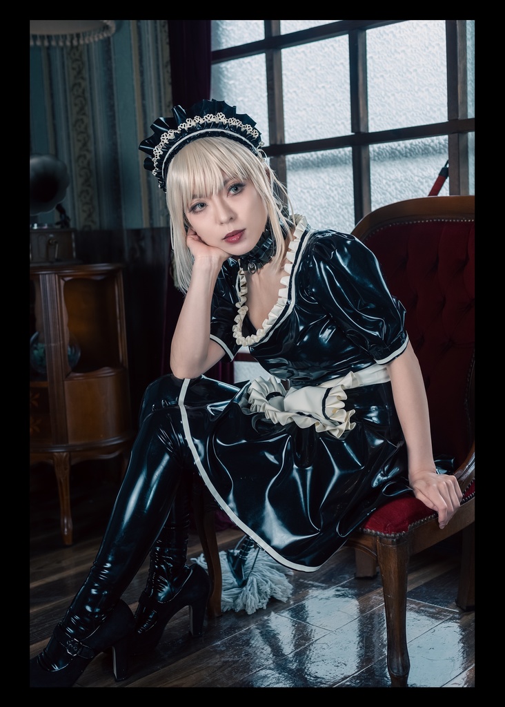 【C102新刊】セイバーオルタ写真集「Alter」&セイバーオルタ × Latex写真集「Alteratex」