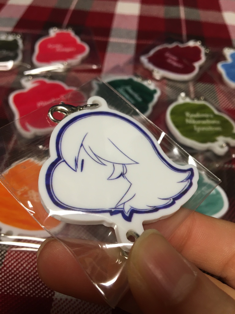 つながるまんじゅうアクキー(白)