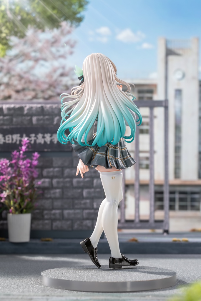 制服姿のホタル スターレイル