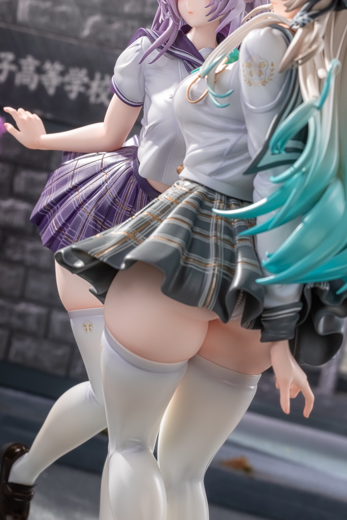 制服姿のホタル スターレイル
