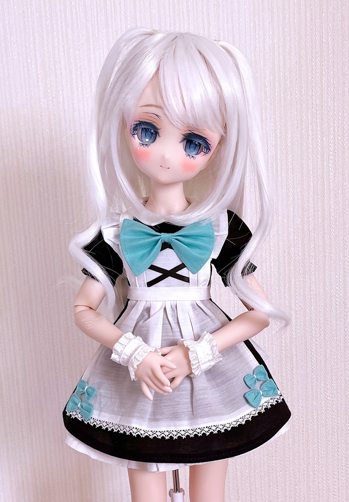 ターコイズブルーリボンが可愛いメイド服セット