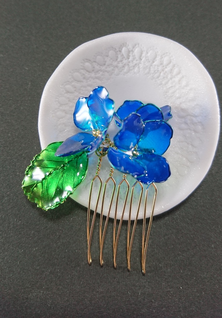 紫陽花の髪留め