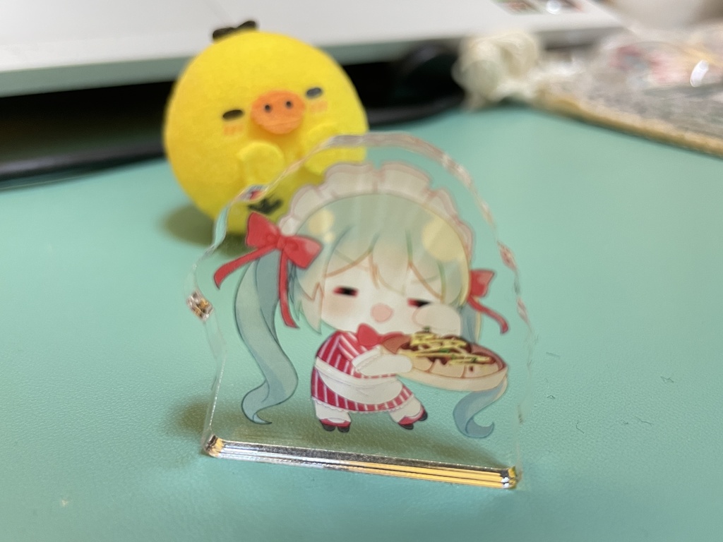 #ブイピオ 自立ミニアクリルスタンド【雪乃くりす。】