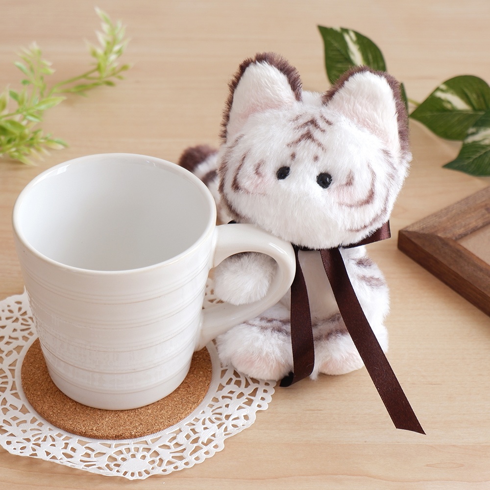 A トラネコさん、B 白虎ネコさん