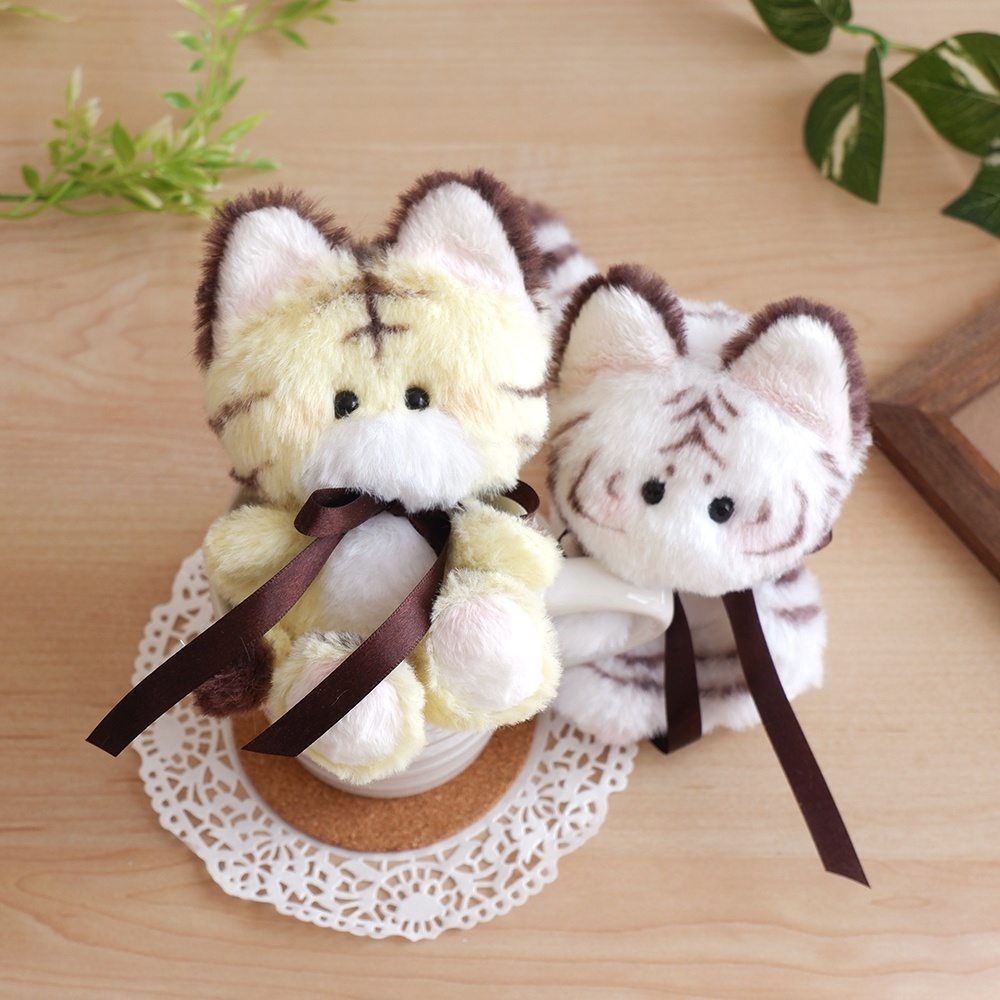 A トラネコさん、B 白虎ネコさん