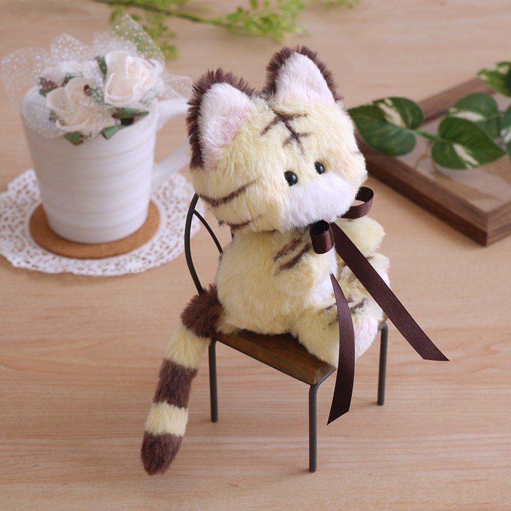 A トラネコさん、B 白虎ネコさん