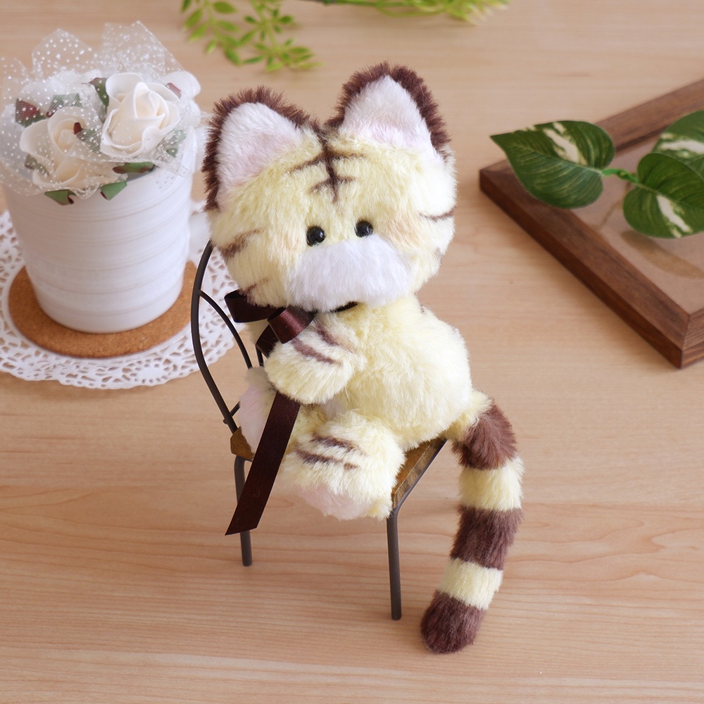 A トラネコさん、B 白虎ネコさん