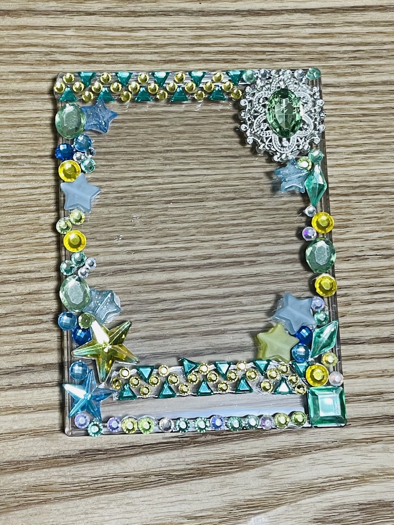 B8カードケースデコ・星