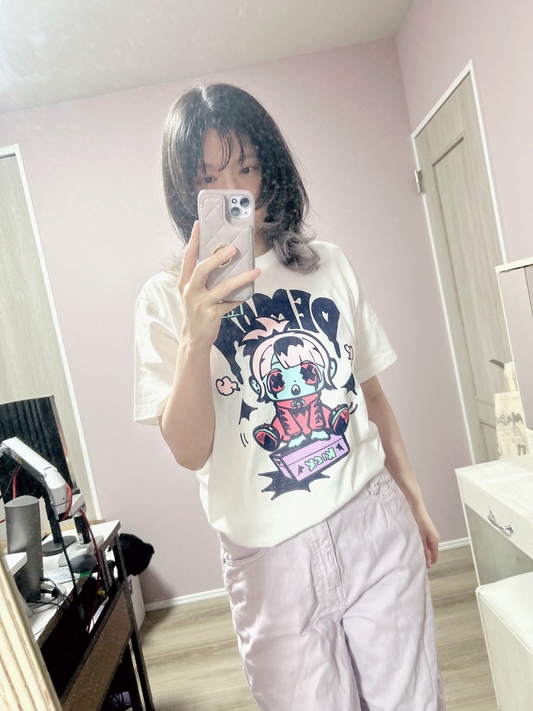 DEMON KICK-chan Tee (White)【magodesu × NukuiYuko】