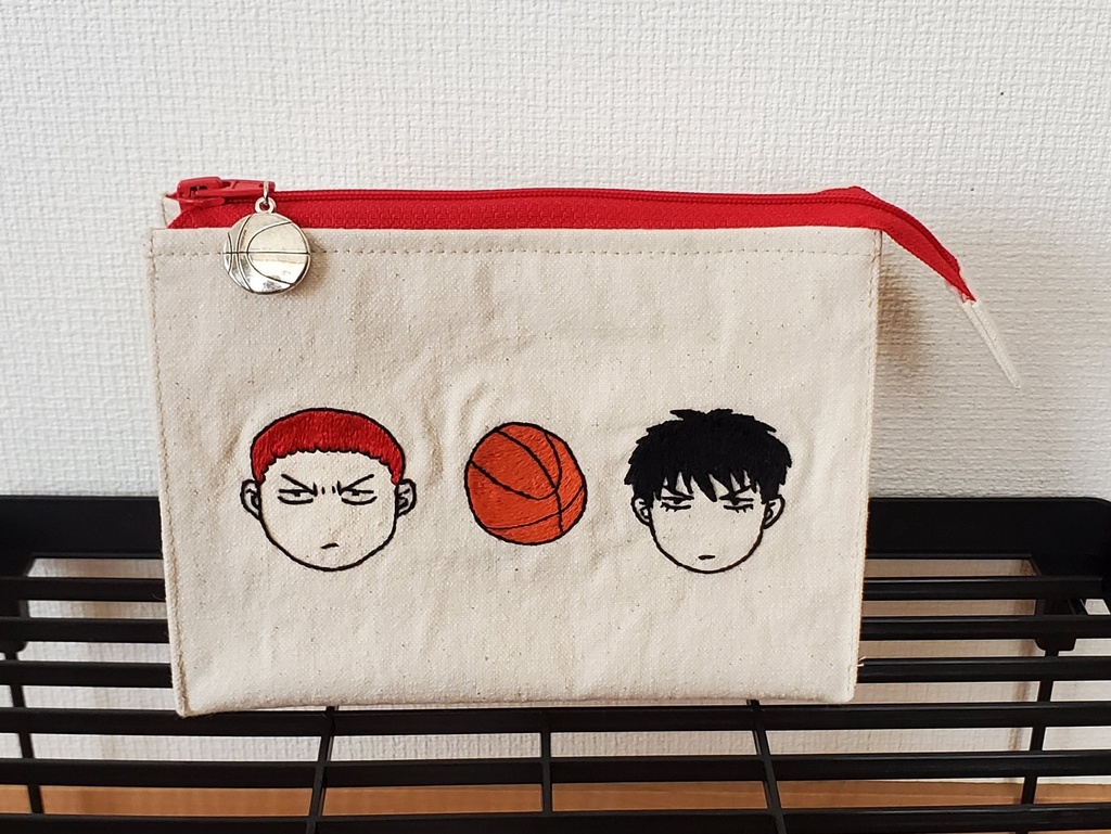 SD刺繍ポーチ(立体)