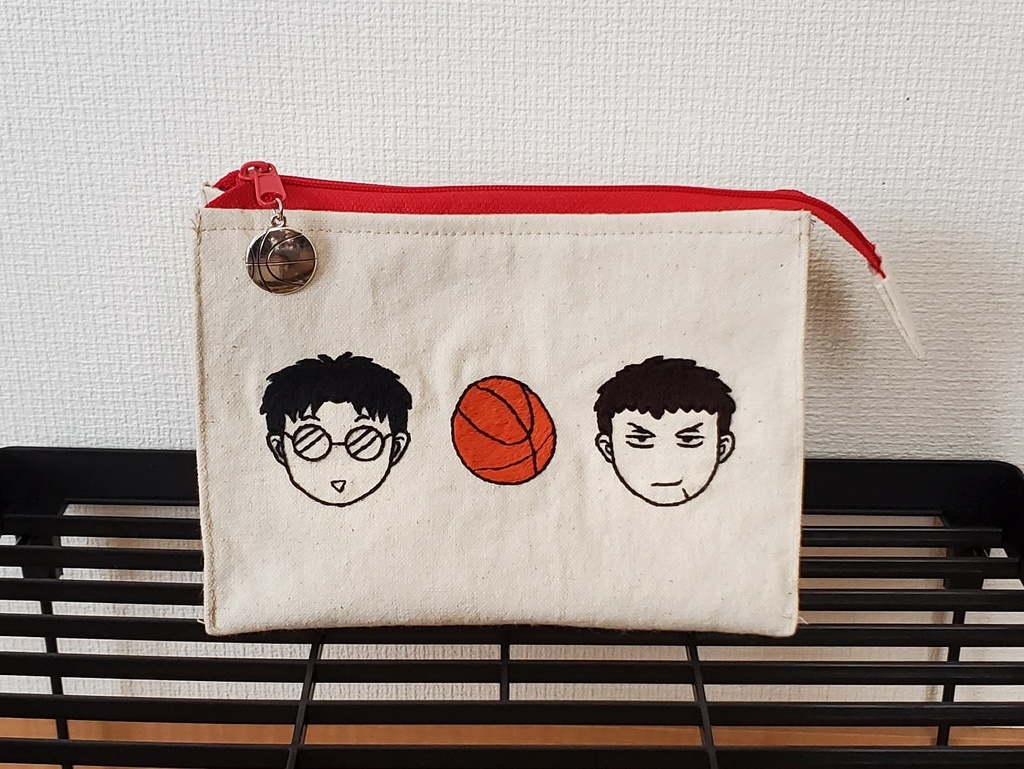 SD刺繍ポーチ(立体)