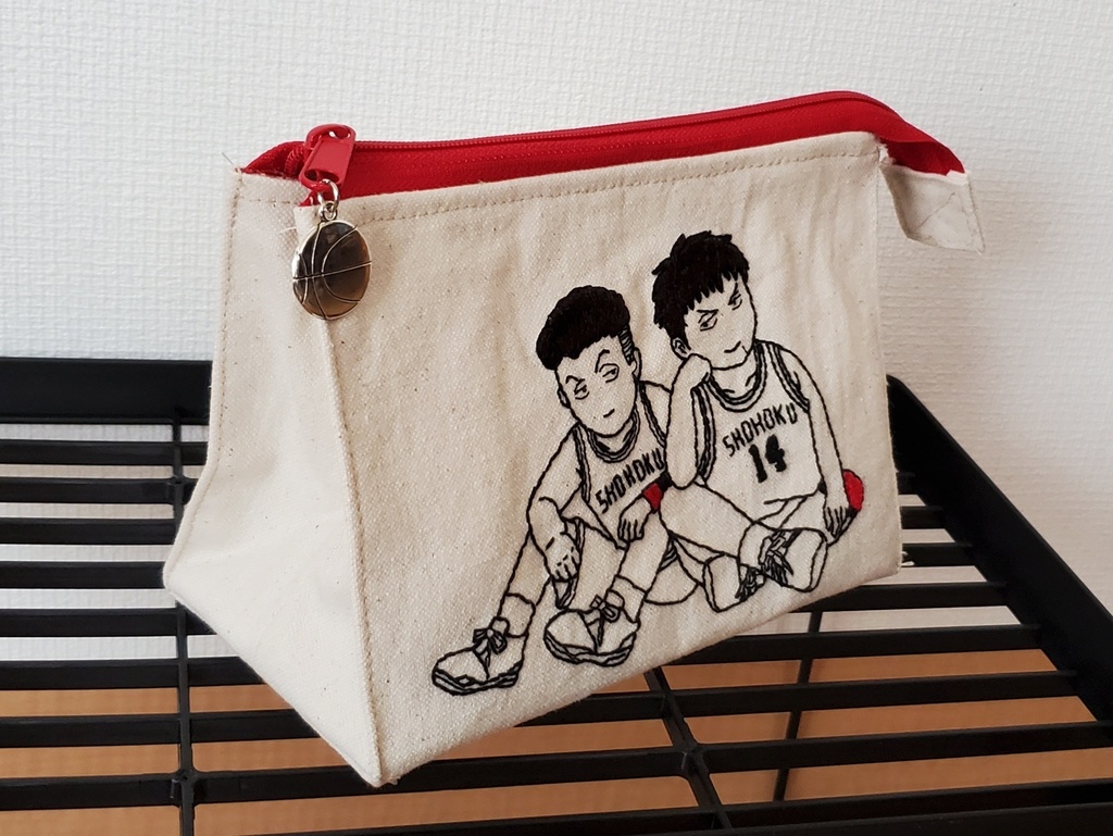 SD刺繍ポーチ(立体)