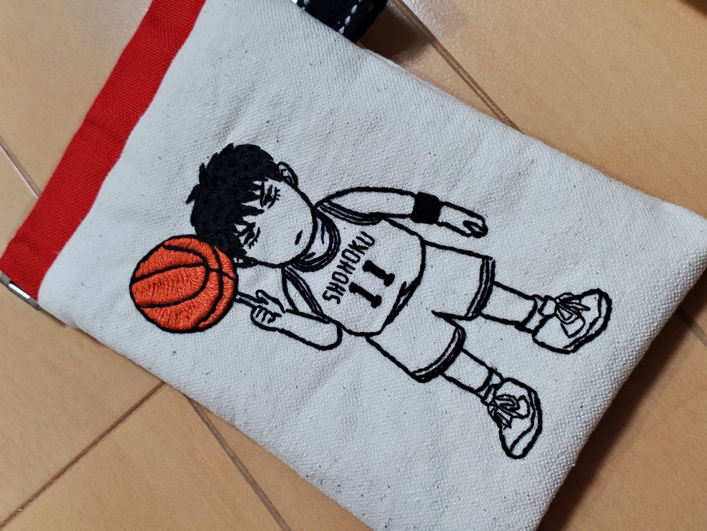 SD刺繍ポーチ(バネ)