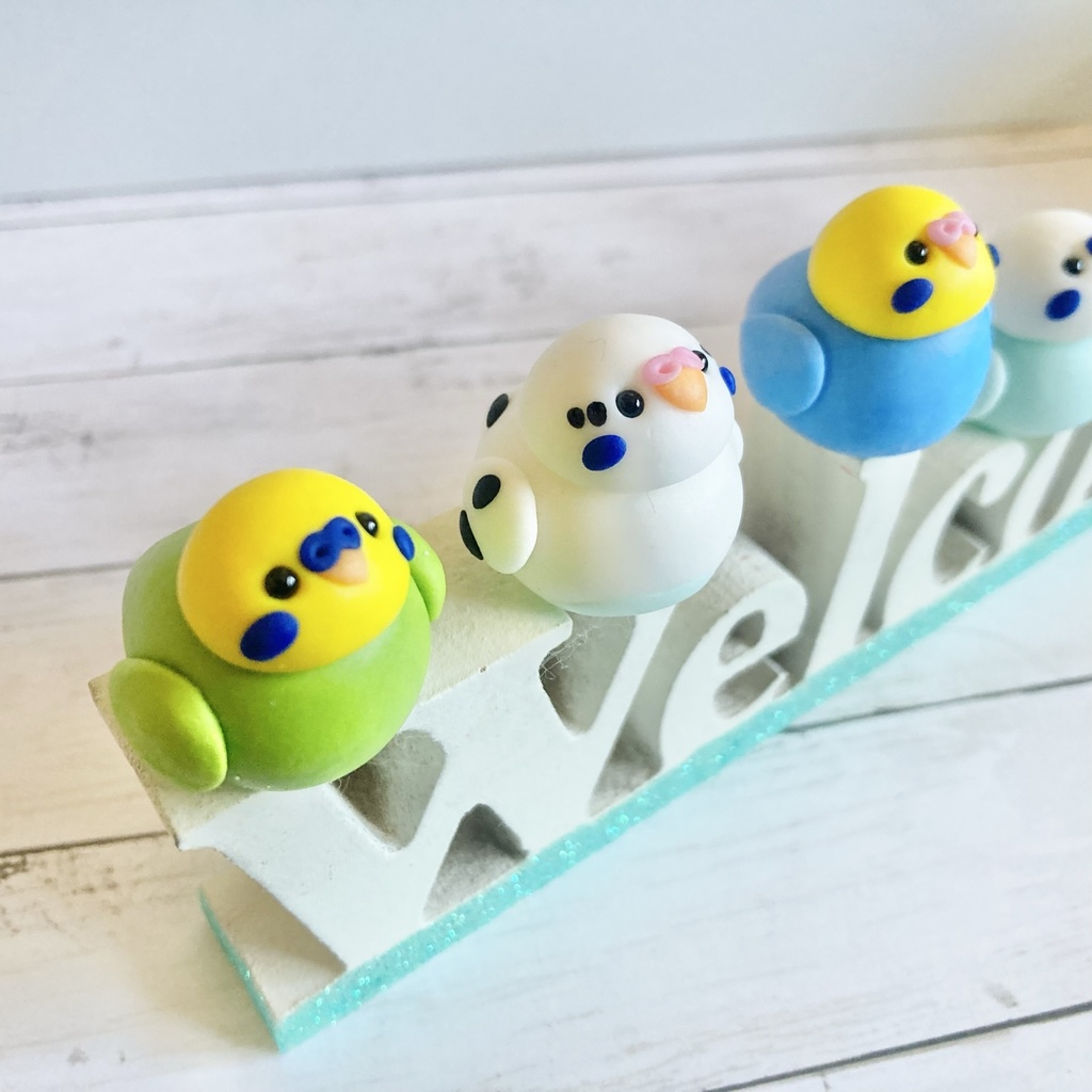セキセイインコ ボード① ウェルカムセキセイズ 雑貨 小鳥 鳥用品 オブジェ インテリアグッズ 家具 玄関に
