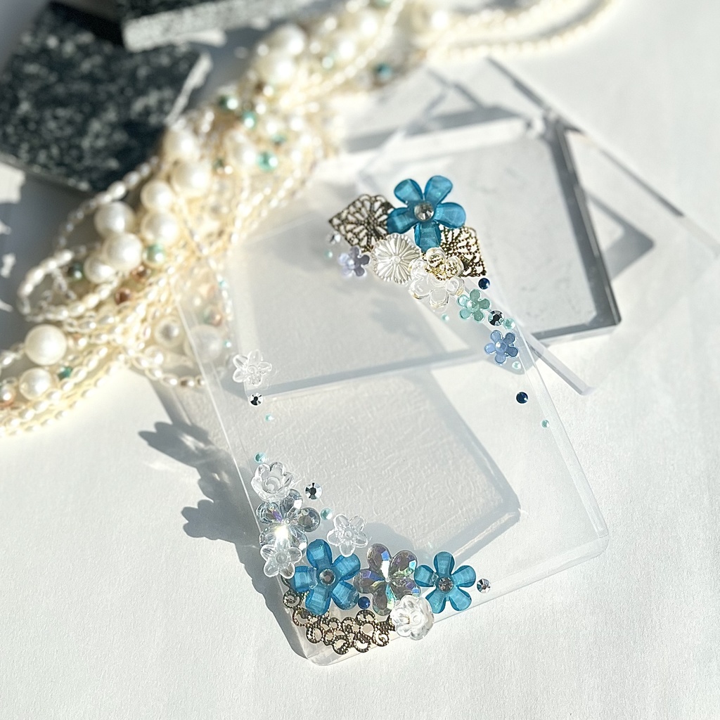 トレカケースデコ B8 硬質ケース ビジュー フラワー クリア ブルー パール 青 ゴールド ストーン 花びら 透明 フォトフレーム カードケースデコ 推し活 ヲタ活 プレゼント