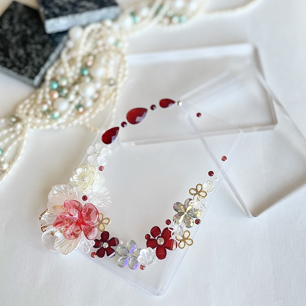 トレカケースデコ B8 硬質ケース ビジュー フラワー レッド 赤 パール クリア パール ゴールド ストーン 花びら 透明 フォトフレーム カードケースデコ 推し活 ヲタ活