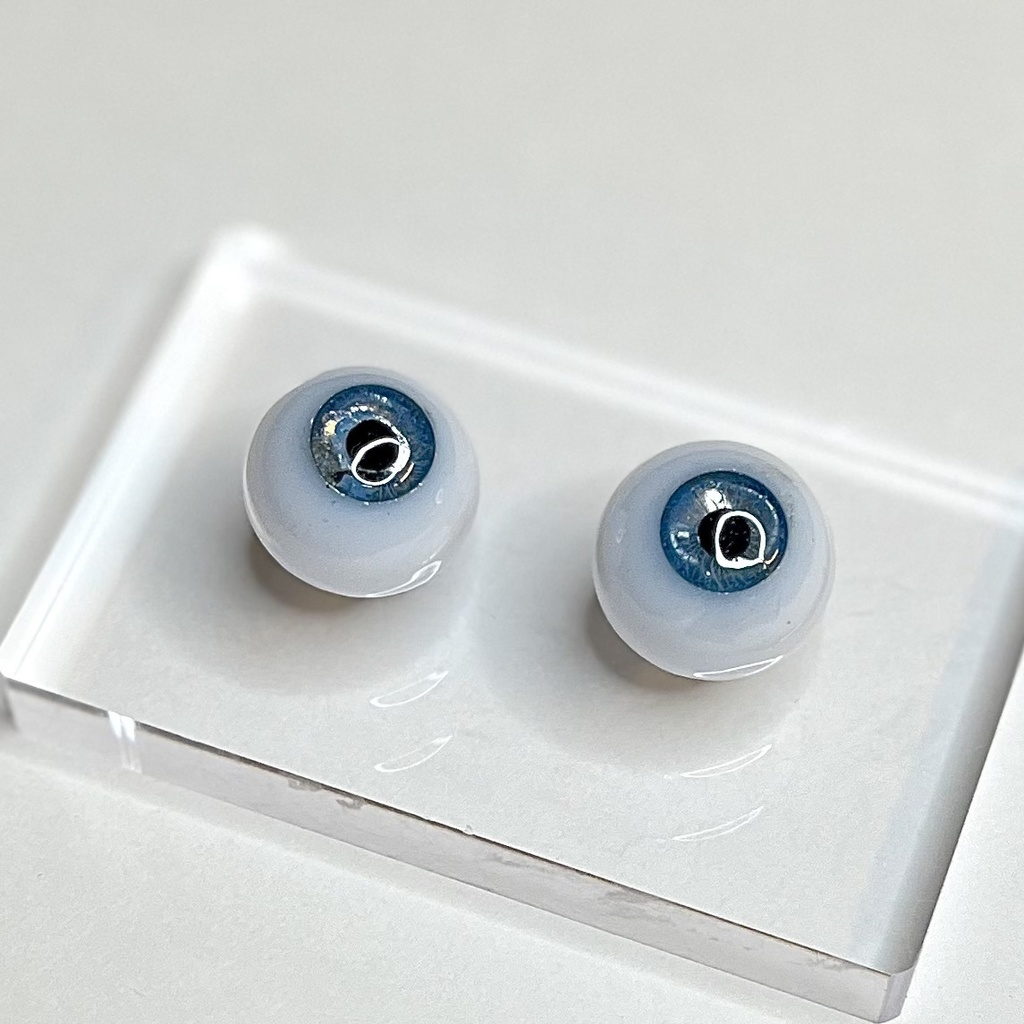ドールアイ 20mm / 10mm  青空 クリアブルー 水色 レジンアイ ハンドメイド