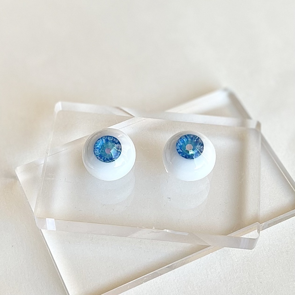 ドールアイ 20mm / 11mm サファイア レジンアイ ハンドメイド