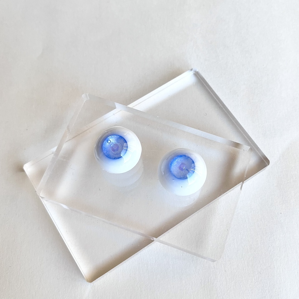 ドールアイ 20mm オーロラブルー レジンアイ ハンドメイド