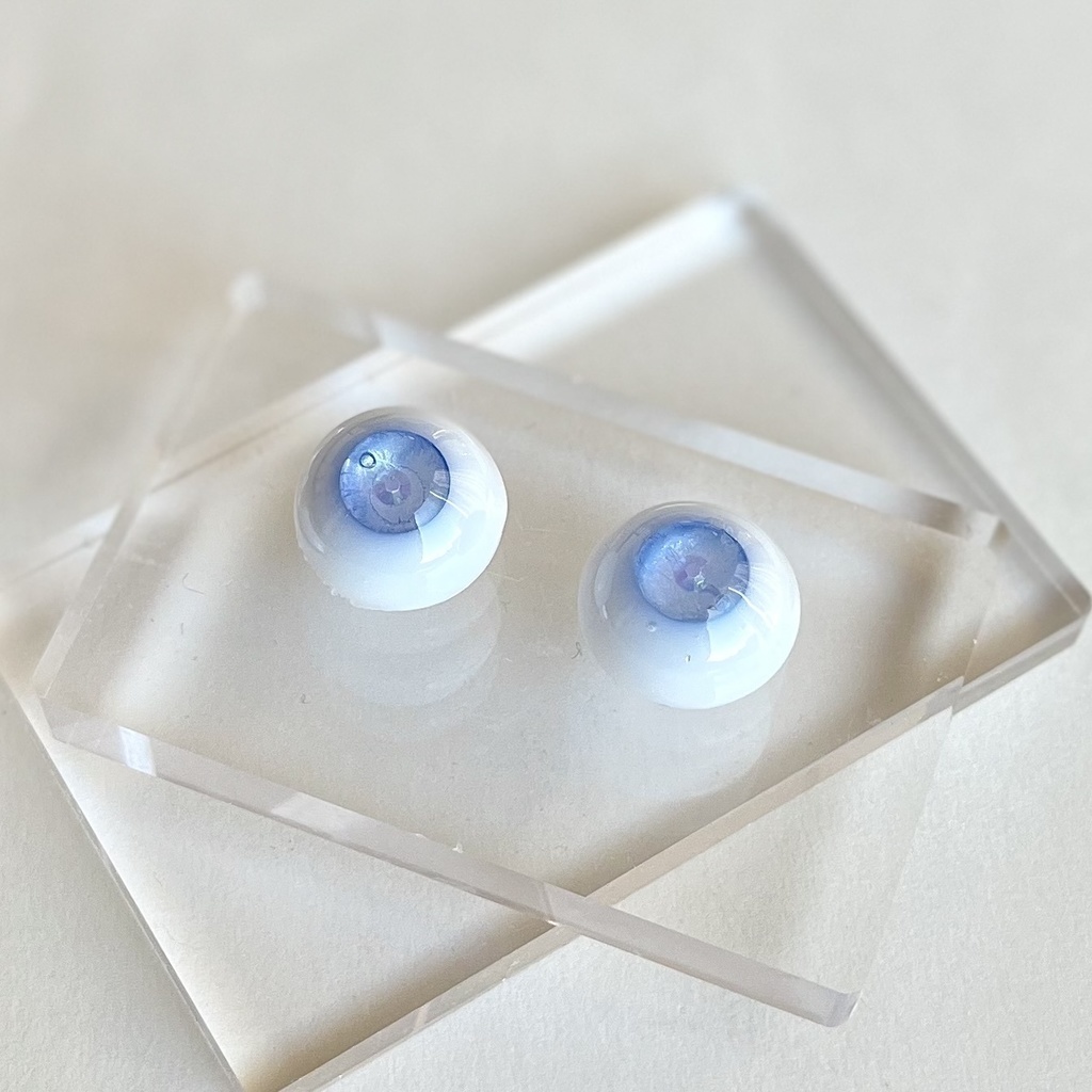 ドールアイ 20mm オーロラブルー レジンアイ ハンドメイド