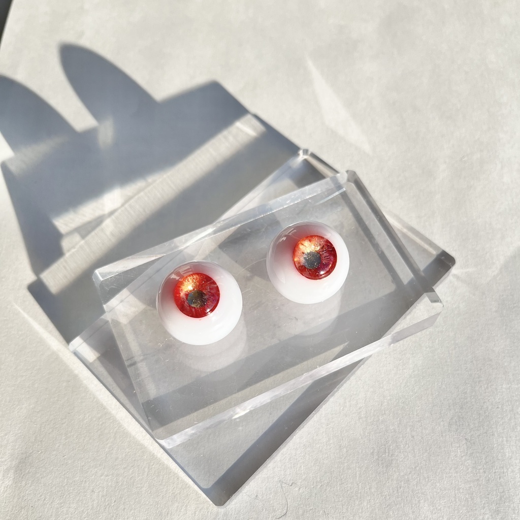 ドールアイ 22mm / 11mm 紅緋 レジンアイ ハンドメイド