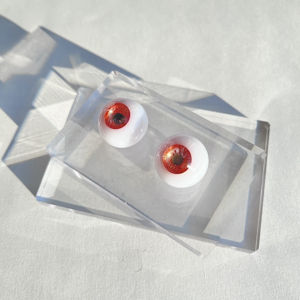 ドールアイ 22mm / 11mm 紅緋 レジンアイ ハンドメイド