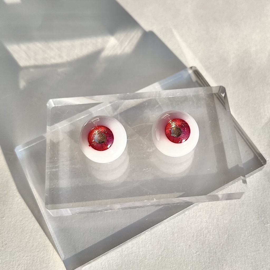 ドールアイ 20mm / 11mm   おもいいろ   レジンアイ ハンドメイド 0022